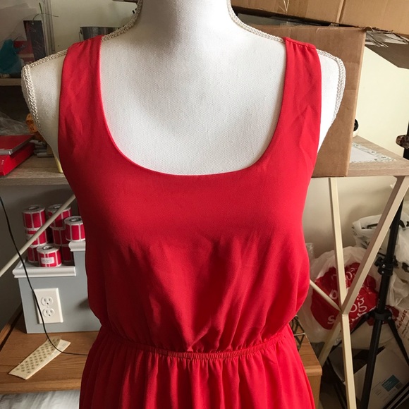 Needle & Thread by Francesca’s Lined Coral Dress Medium NWT - Picture 3 of 8